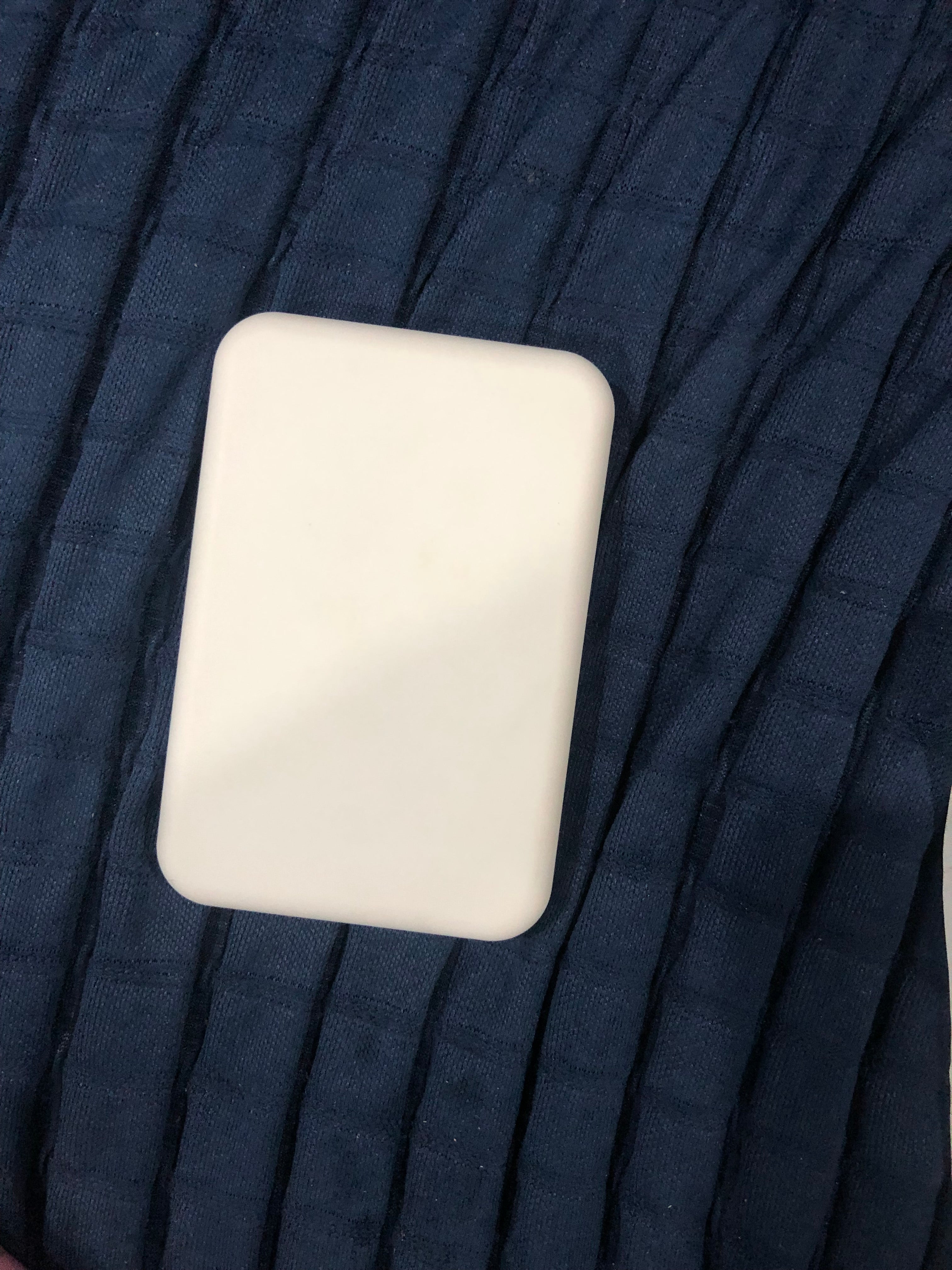 Apple Magsafe Wireless Power Bank For Iphone